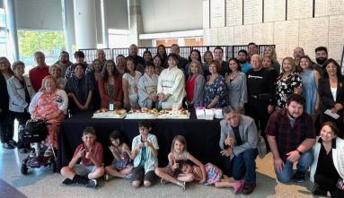 hirota family gather at ireicho